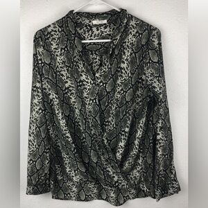 Pleione Long-Sleeve Crossover Black, White and Gray Snake Print Blouse Size SP